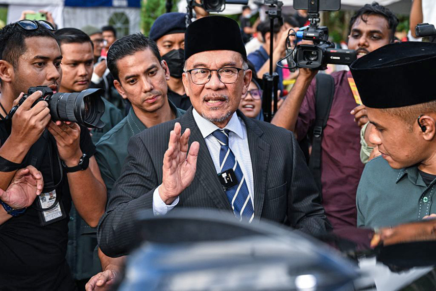 安華獲任命為馬來西亞首相