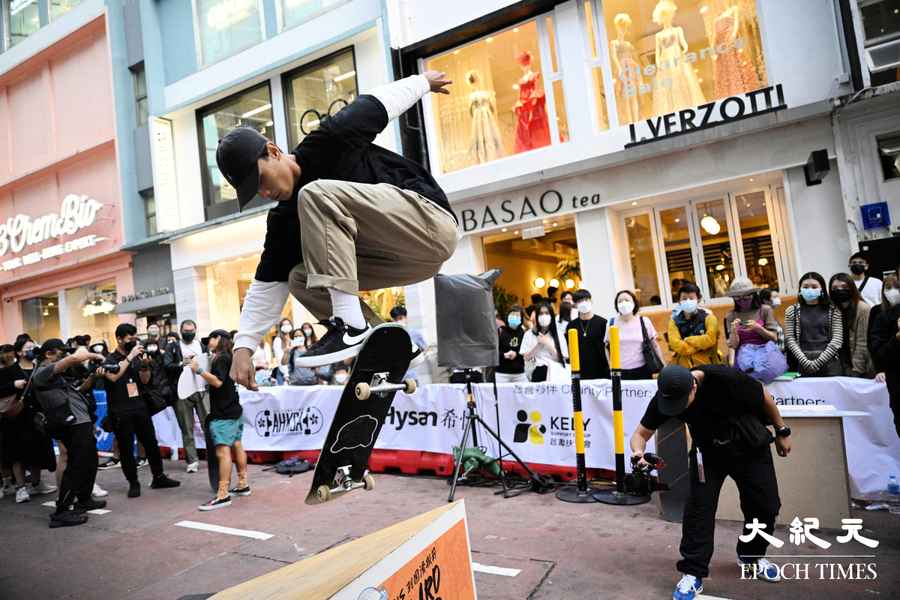 「利園滑板節2022」銅鑼灣鬧市舉行 吸引過百市民駐足觀賞