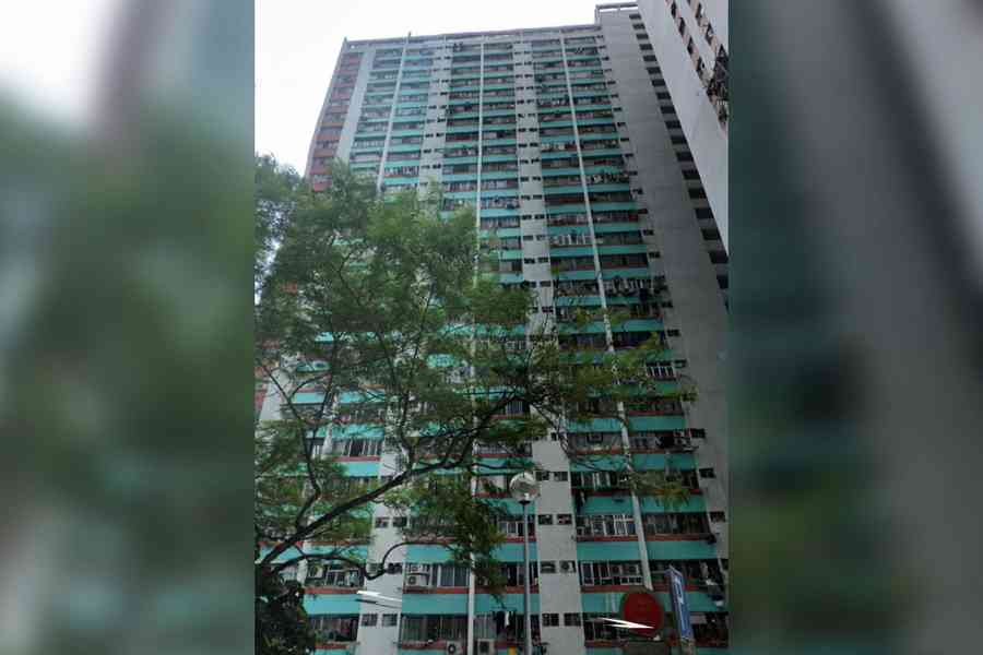 治安敗壞｜彩雲邨劫案 戶主失逾萬現金 連超市現金券都唔放過