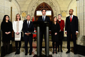 加拿大總理改組內閣 外長及移民部長換人