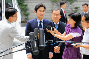 南韓檢方對三星李在鎔申請逮捕令