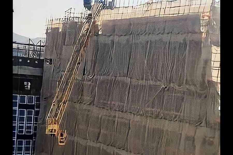 網傳將軍澳入境處地盤冧天秤 暫未接獲傷亡報告