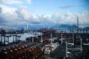 【香港經濟】11月出口按年下降24.1%、貿易逆差擴張至271億（附走勢圖）