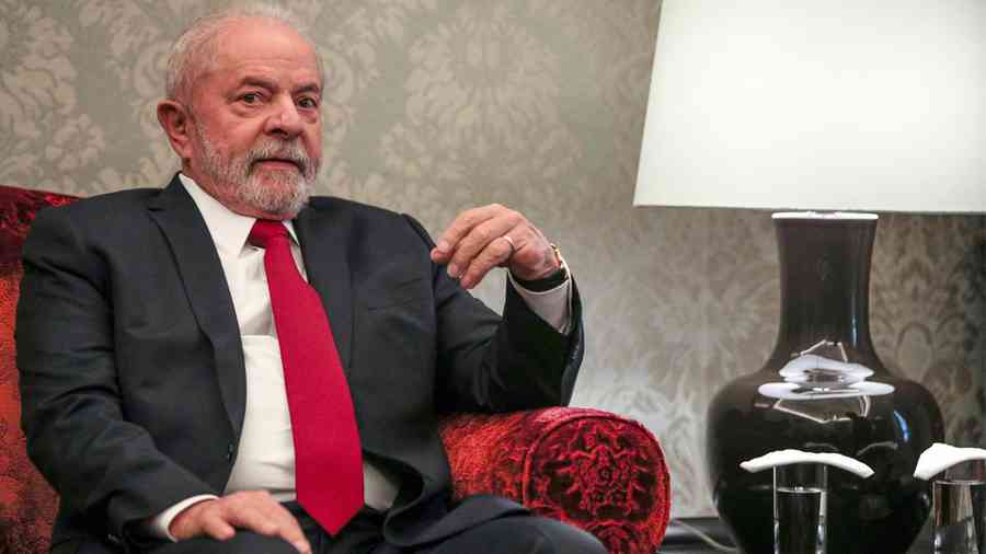 承諾扶持國企 巴西總統上任第一天股市暴跌