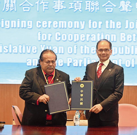 台吐簽國會聯合聲明 促雙方產業合作