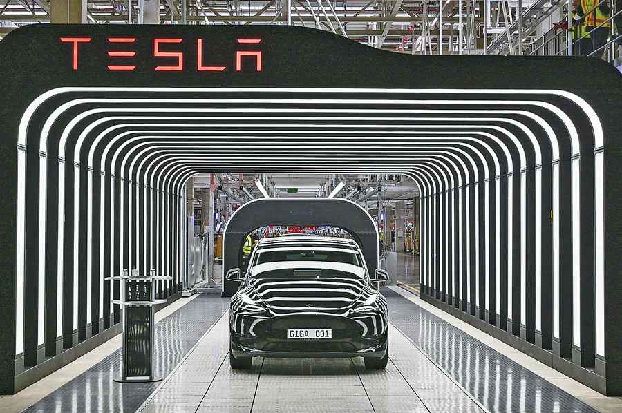 超越Tesla？比亞迪 面對生死課題