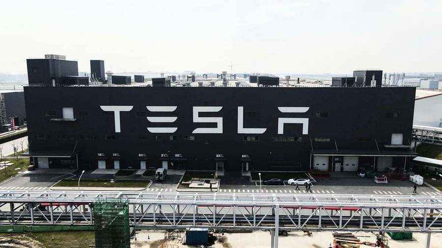 【個股業績】Tesla上季業績勝預期 馬斯克估今年銷量或達200萬輛