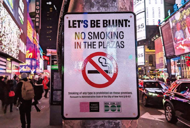 紐約時代廣場大麻煙味瀰漫 遊客抱怨