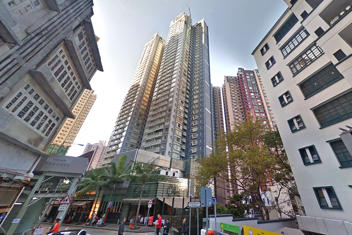 上環聚賢居高層三房1,398萬易手，實用面積631呎，實用呎價為22,155元。(Google 地圖)