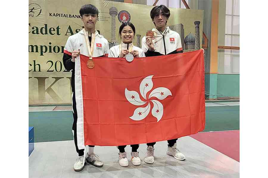 亞青劍擊賽港隊摘3獎牌 黃純一女子花劍奪銀
