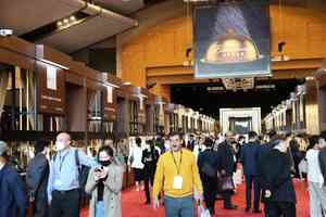 珠寶展2023｜兩珠寶商逾40萬展品疑被盜 港島總區重案組跟進