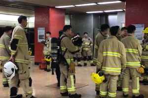 港鐵旺角站列車「冒煙驚魂」 消防員檢查後證實為揚起塵埃