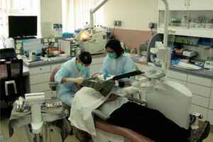 醫衞局：非本地培訓牙醫實習期內每月薪酬3.4萬元