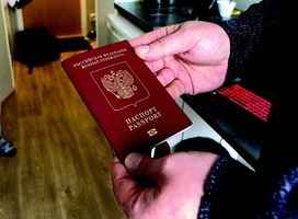 防止出逃  俄官員和國企員工被迫交出護照