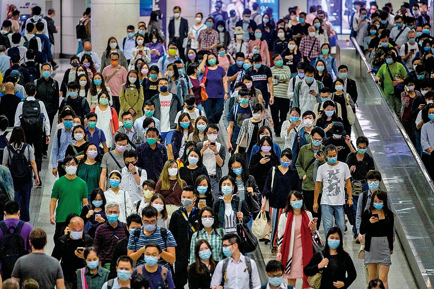 聯合國最新的《全球幸福報告》（World Happiness Report），香港在137個國家和地區中排第82位，比去年微跌一位。資料圖片。（ANTHONY WALLACE/AFP via Getty Images）