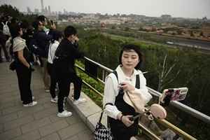 中國後疫情時代 年輕人興起「特種兵式旅遊」
