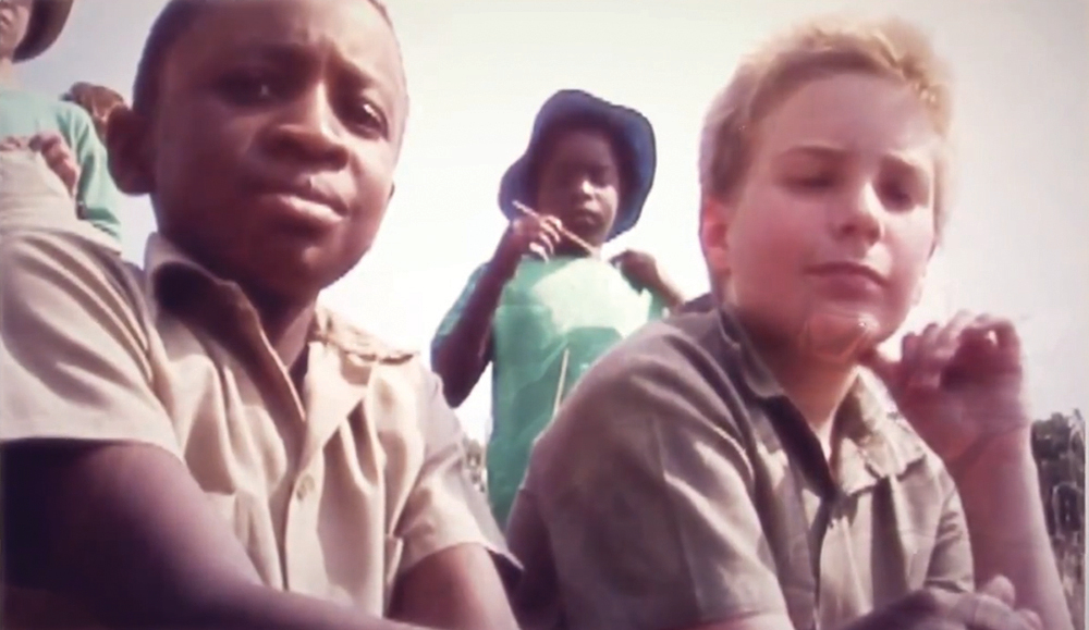 非洲UFO事件 數十小學生的奇遇