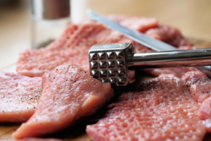 研究發現超市40%肉類含有超級細菌 醫師建議這樣做