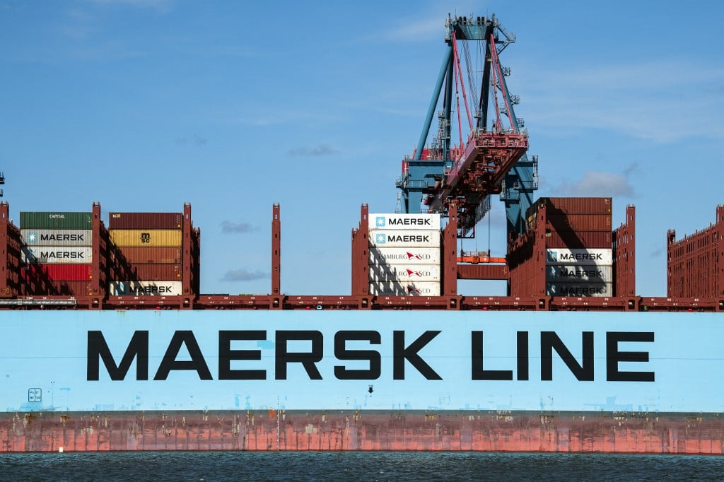航運龍頭Maersk警告下半年續弱，本港相關股今下挫。資料圖片。（Jonathan NACKSTRAND / AFP）
