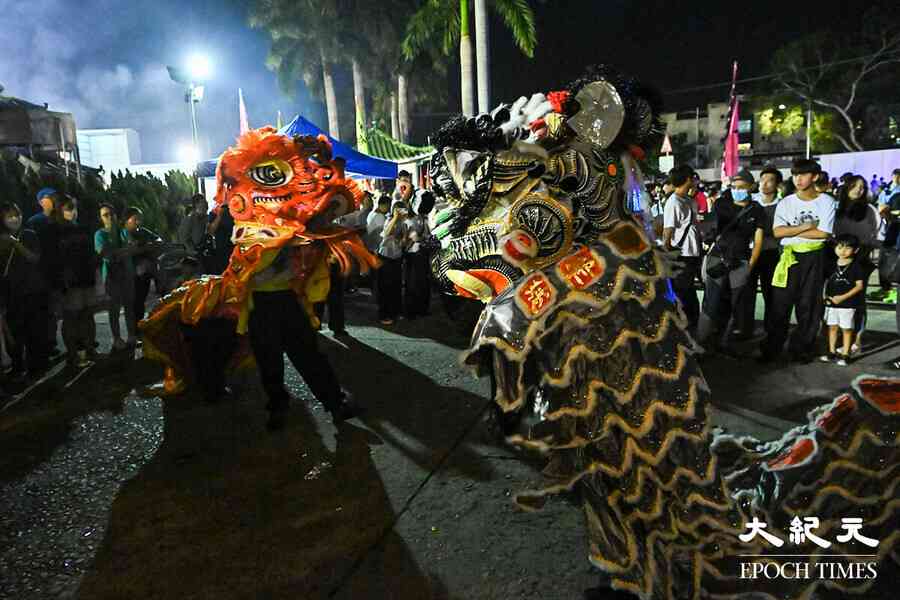 【圖輯】天后誕前夕還花炮 大樹下天后古廟舞龍舞獅