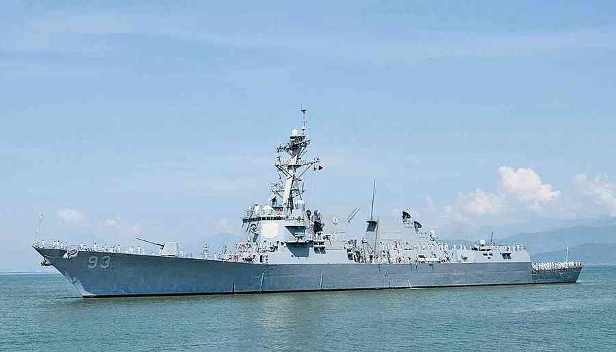 香格里拉對話之際 美加軍艦罕見穿越台海