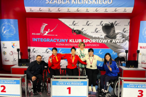 輪椅劍擊世界盃華沙站 余翠怡奪女花銅牌