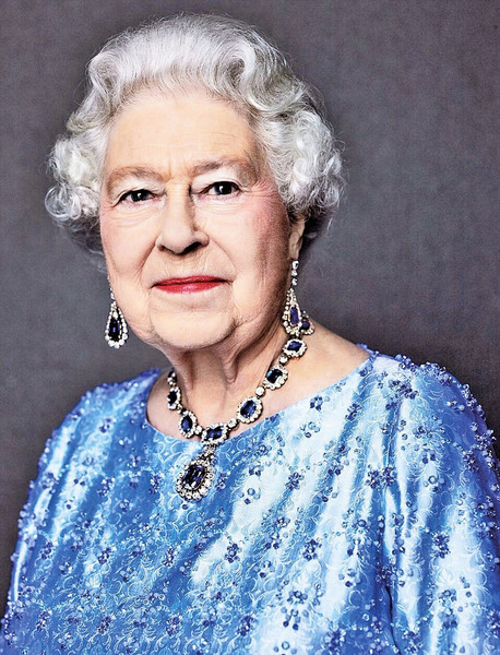 全世在位時間史上最久 90歲英國女王登基65年