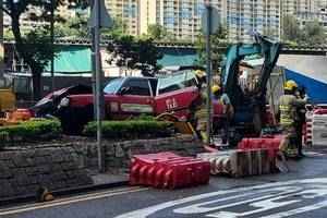 香港仔的士撞壆再剷入地盤 5男1女受傷