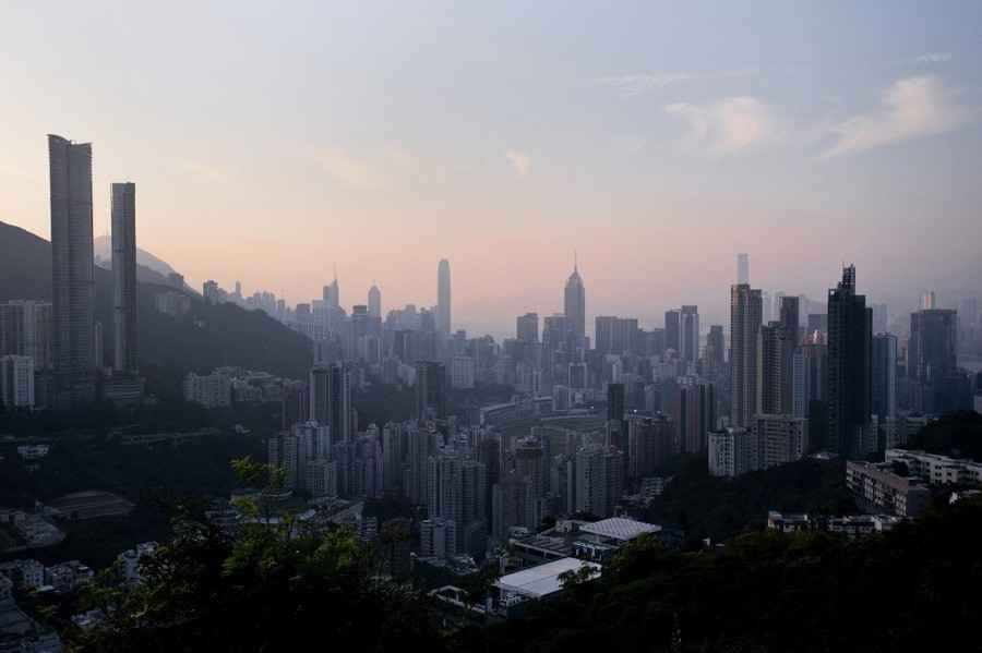 大華銀行降今年香港經濟增長預測至3.5%