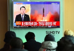 美國：研判北韓發射中程飛彈