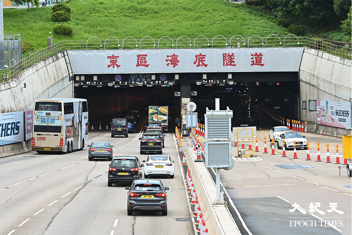 今早車流不多。（宋碧龍／大紀元）