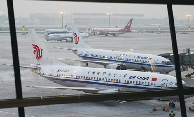 連兩天出事 中國國航客機故障 起飛前喊停