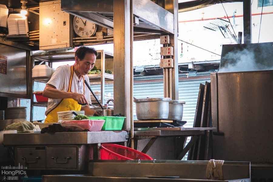 【康港劉影】將消失的港式大排檔 深水埗耀東街長發麵家