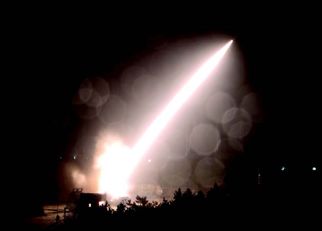 拜登同意向烏克蘭提供ATACMS遠程導彈