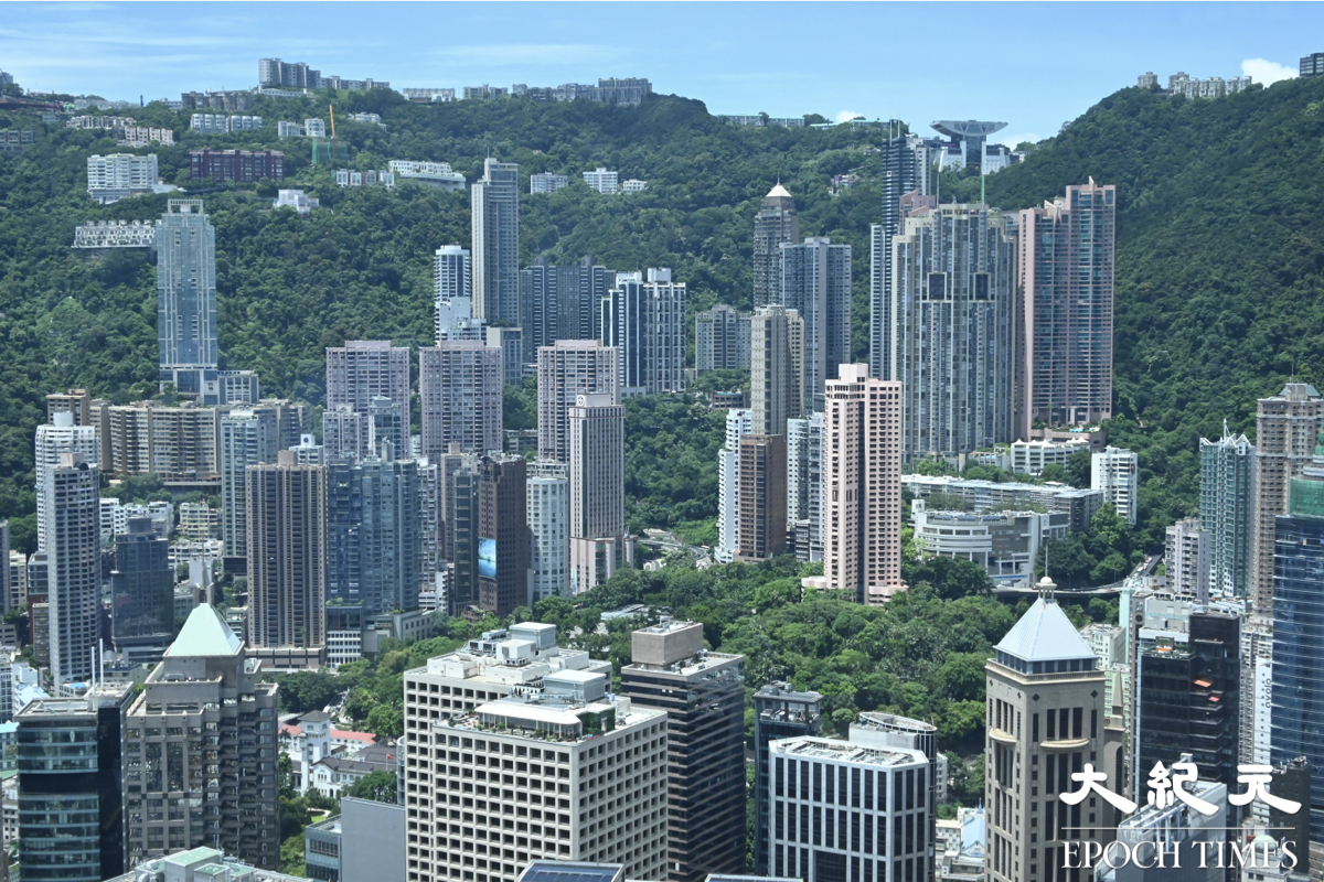 全球普惠金融指數研究報告中，在全球42個受訪市場中，香港位列第二。（郭威利/大紀元）
