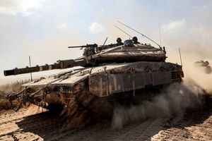 【軍事熱點】梅卡瓦坦克進入加沙海灘