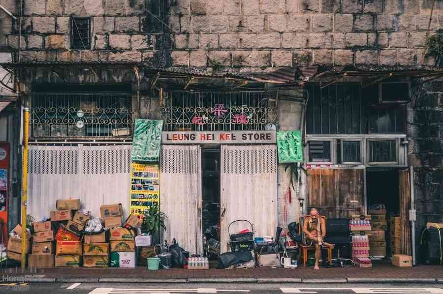 【康港劉影】半山豪宅石牆隱藏的平民士多——梁禧記