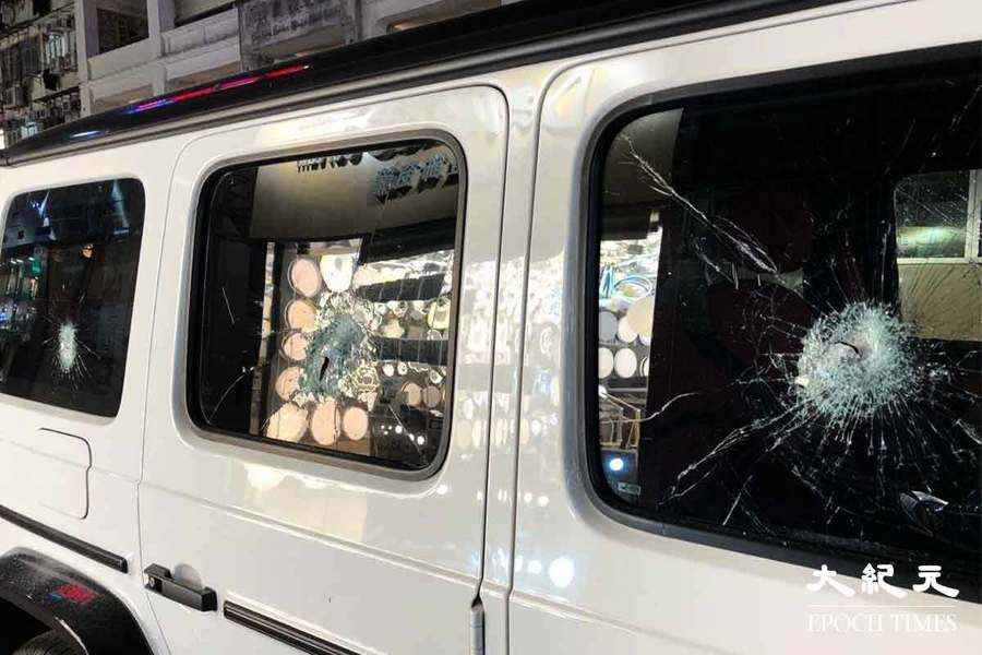 旺角四驅車遭惡意破壞 全車玻璃被砸碎