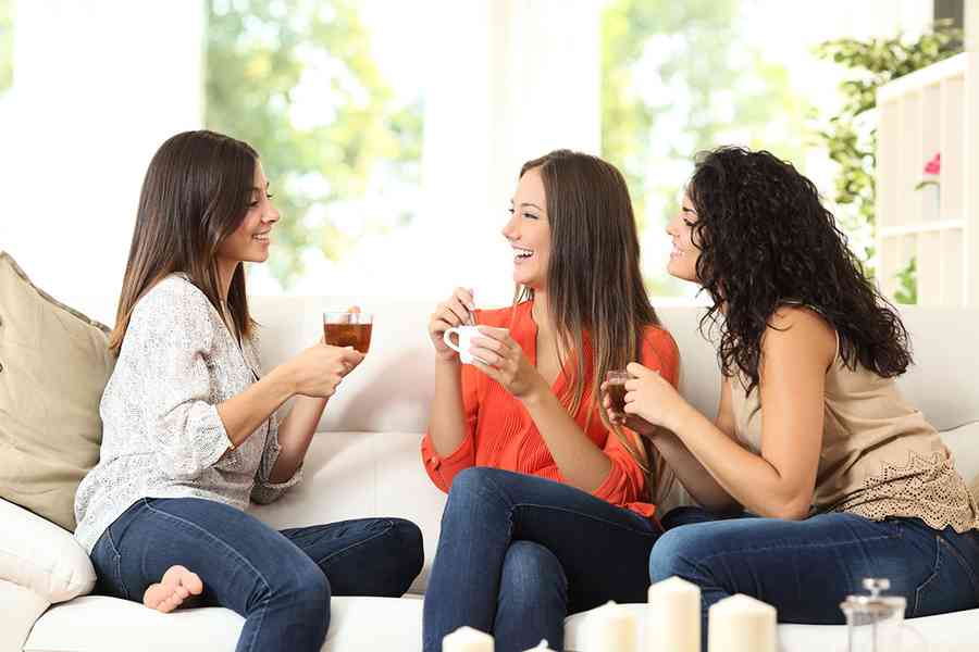 如何讓別人更喜歡你？肢體語言專家這麼說