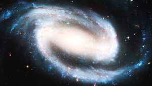 韋伯發現最遠處棒旋星系 如同銀河系孿生兄弟
