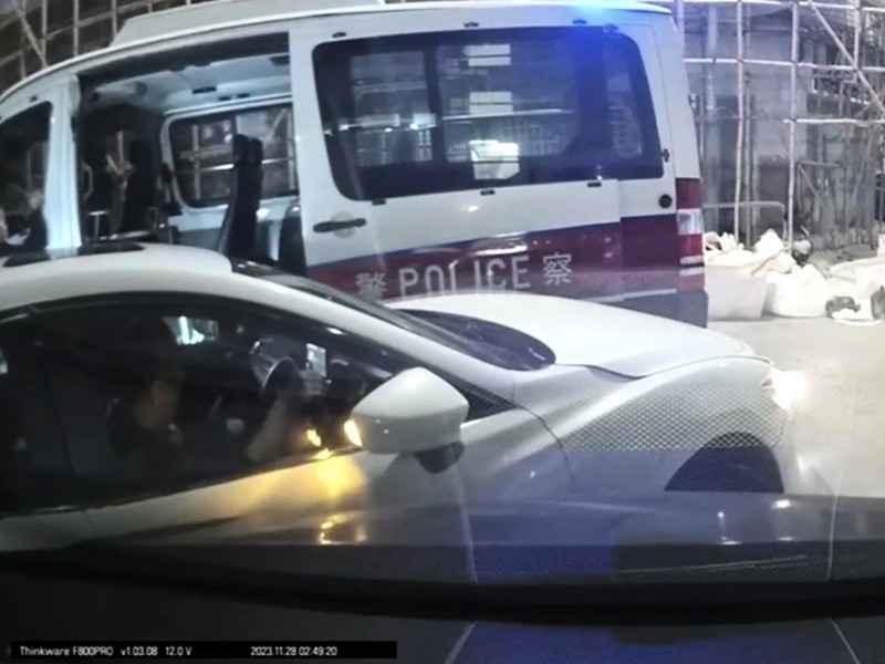 九龍城撞警車案 重案組拘捕26歲男子