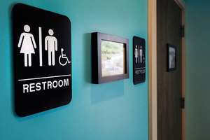 特朗普政府正式廢除奧巴馬「跨性別廁所令」