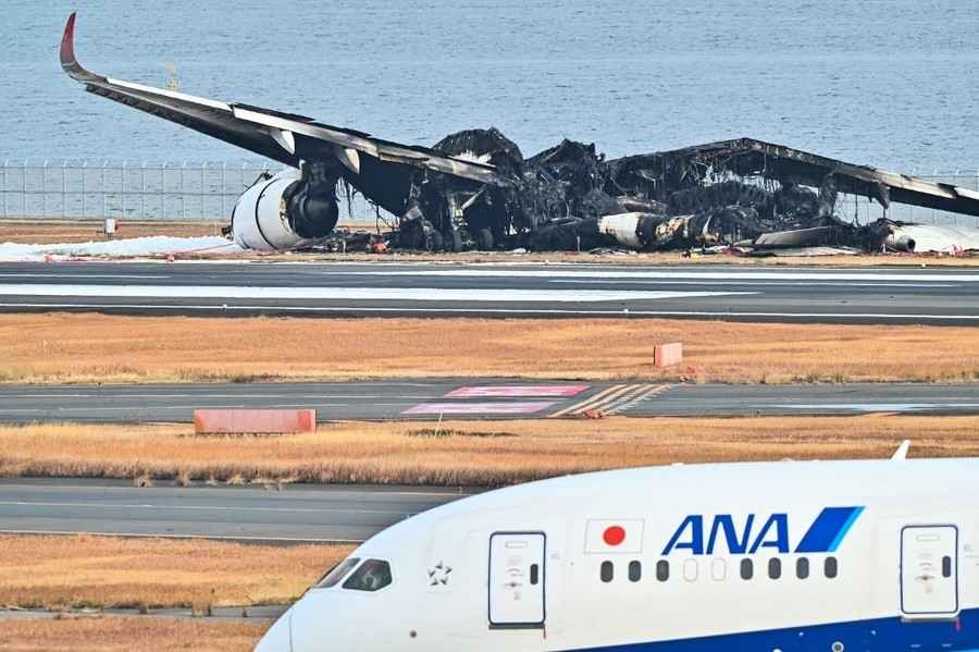 【羽田機場事故】日航、全日空今取消近百航班