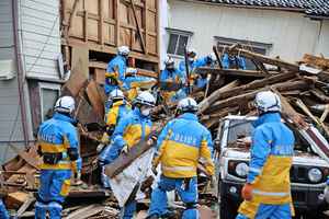 日本地震 死亡人數上升至84人 79人失蹤
