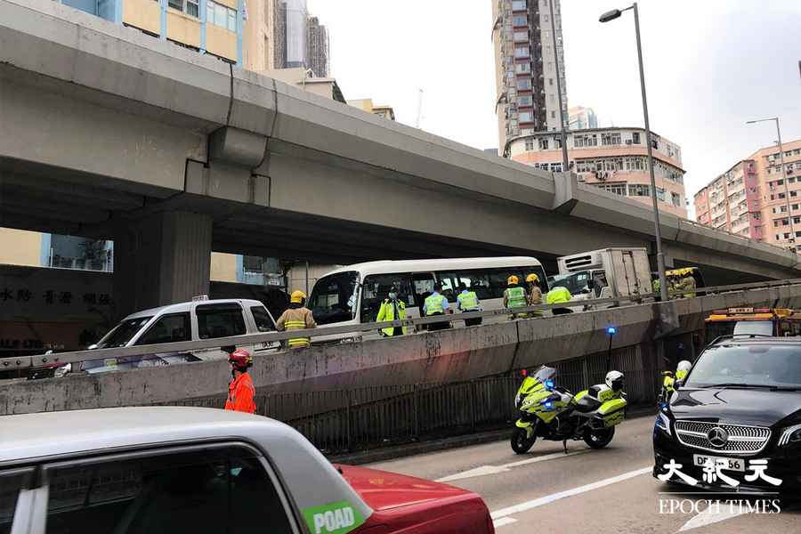 【有片】西九龍走廊五車相撞 四人傷