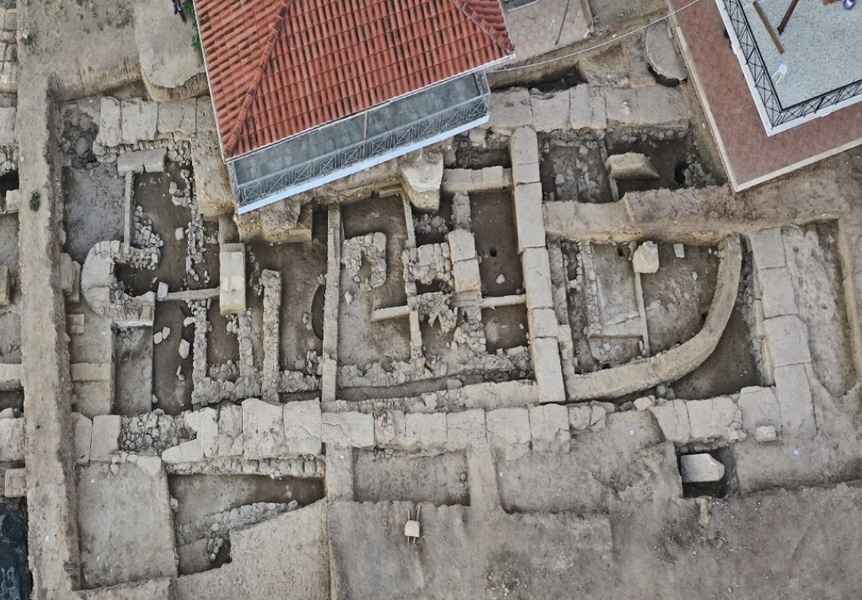 考古：阿提密斯女神廟重現於世