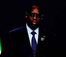 塞內加爾總統無限期延後二月總統大選 