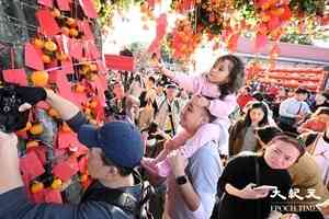 林村許願樹逼爆 市民望身體健康