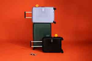 惠康全新笑印低至25折換購潮American Tourister行李箱