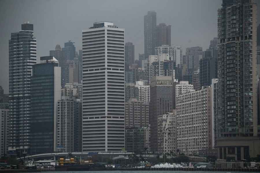 彭博：香港身份危機導致樓市損失2.1萬億元